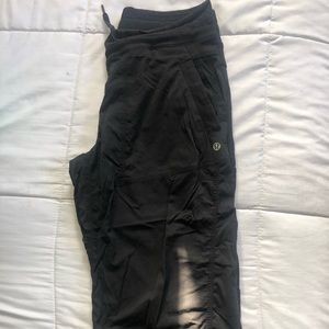 Lululemon crop studio pant